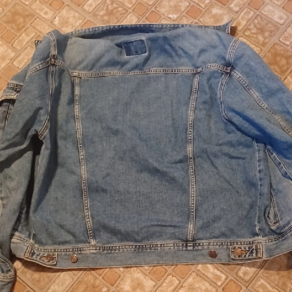 American Eagle Outfitters classic blue